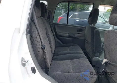 2004 Chevrolet Tracker Zr2 z USA, uszkodzony, nr VIN 2CNBJ734446910580